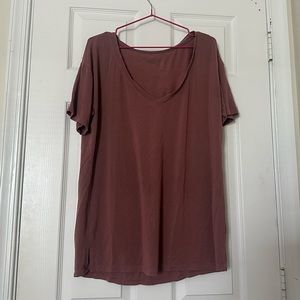 $5 items to be removed June 2026 - Victoria's Secret v neck tee